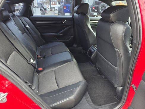Used 2022 Honda Accord Sport image 26