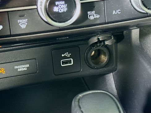 Used 2024 Acura Integra FWD image 27