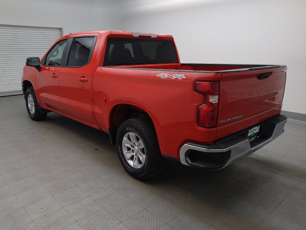 Used 2020 Chevrolet Silverado 1500 LT AWD/4WD image 5