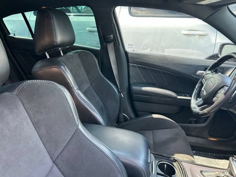 Used 2022 Dodge Charger R/T w/ Plus Group RWD image 10