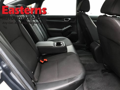 Used 2025 Honda Civic Sport image 22