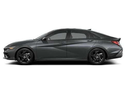 New 2026 Hyundai Elantra SEL Sport FWD image 2