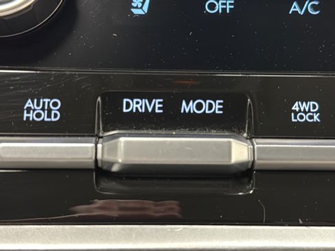 Used 2024 Hyundai Santa Fe Calligraphy AWD/4WD image 36