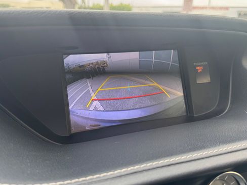Used 2015 Lexus ES 300h w/ Navigation System Package FWD image 15