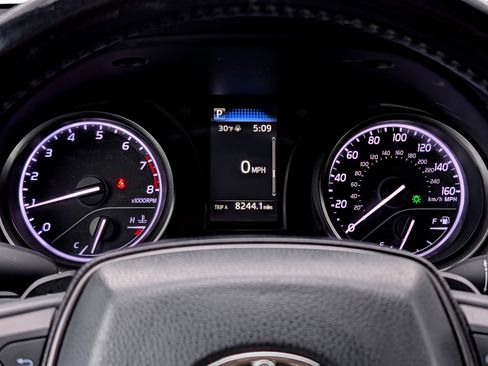 Used 2021 Toyota Camry SE image 20