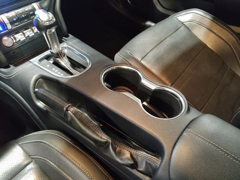 Used 2018 Ford Mustang Premium w/ Equipment Group 201A image 26