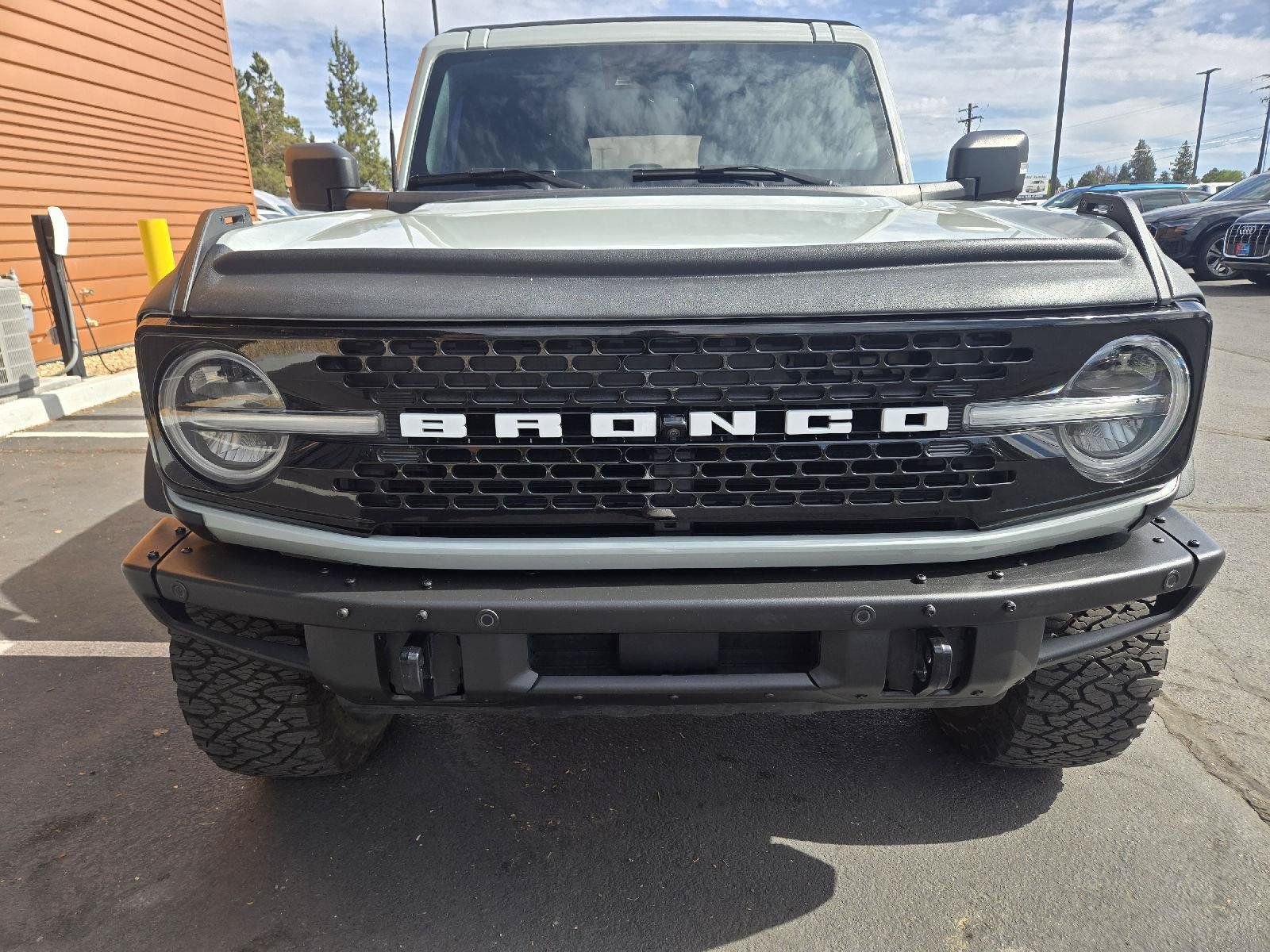 Used 2023 Ford Bronco Wildtrak AWD/4WD image 8