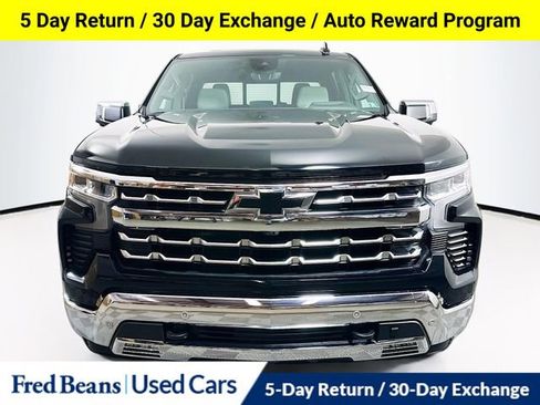 Used 2023 Chevrolet Silverado 1500 LTZ w/ LTZ Premium Package image 2