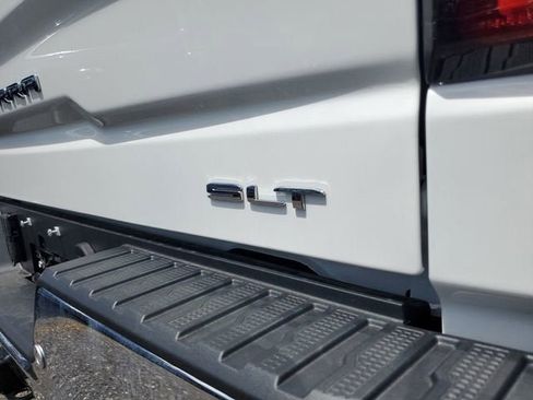 New 2026 GMC Sierra 1500 SLT w/ SLT Premium Plus Package AWD/4WD image 9