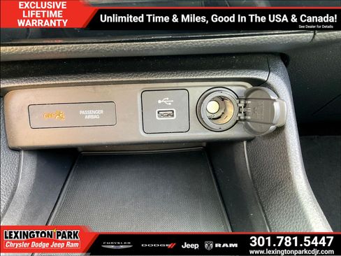 Used 2022 Honda Civic EX image 15