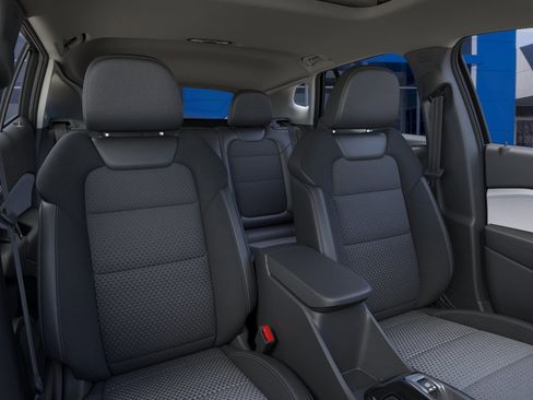 New 2026 Chevrolet Trax LT w/ Sunroof Package image 18