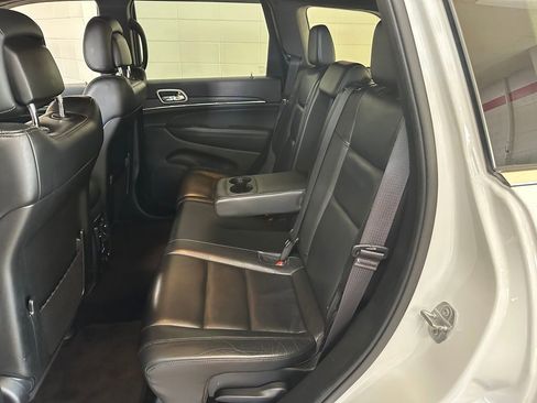 Certified 2022 Jeep Grand Cherokee Limited AWD/4WD image 36