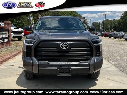 Used 2022 Toyota Tundra SR5 w/ Convenience Package RWD image 2