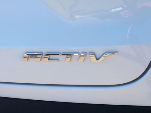 Used 2025 Chevrolet Trax ACTIV w/ Driver Confidence Package image 29