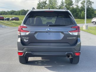 Certified 2024 Subaru Forester Premium AWD/4WD video 4