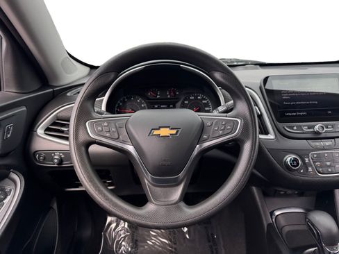 Used 2022 Chevrolet Malibu LT FWD image 12
