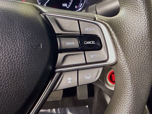 Used 2019 Honda Accord LX image 15