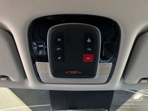 Used 2025 Hyundai Palisade SEL FWD image 18