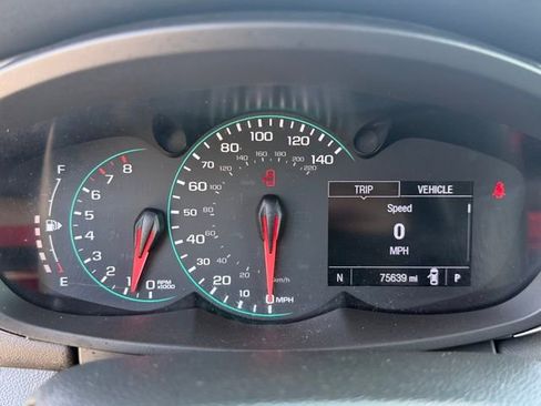 Used 2019 Chevrolet Trax LT w/ LT Convenience Package image 14