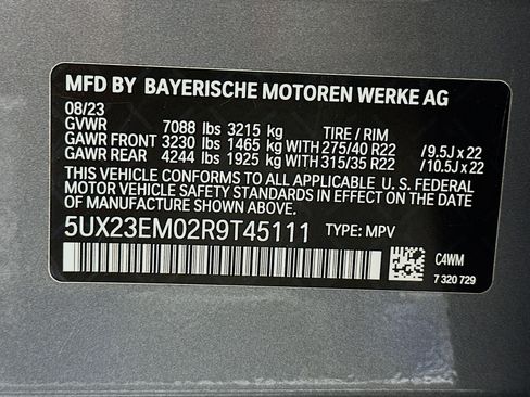 Used 2024 BMW X7 xDrive40i w/ Executive Package AWD/4WD image 39