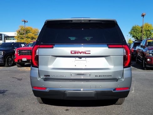 New 2026 GMC Yukon XL Elevation image 10