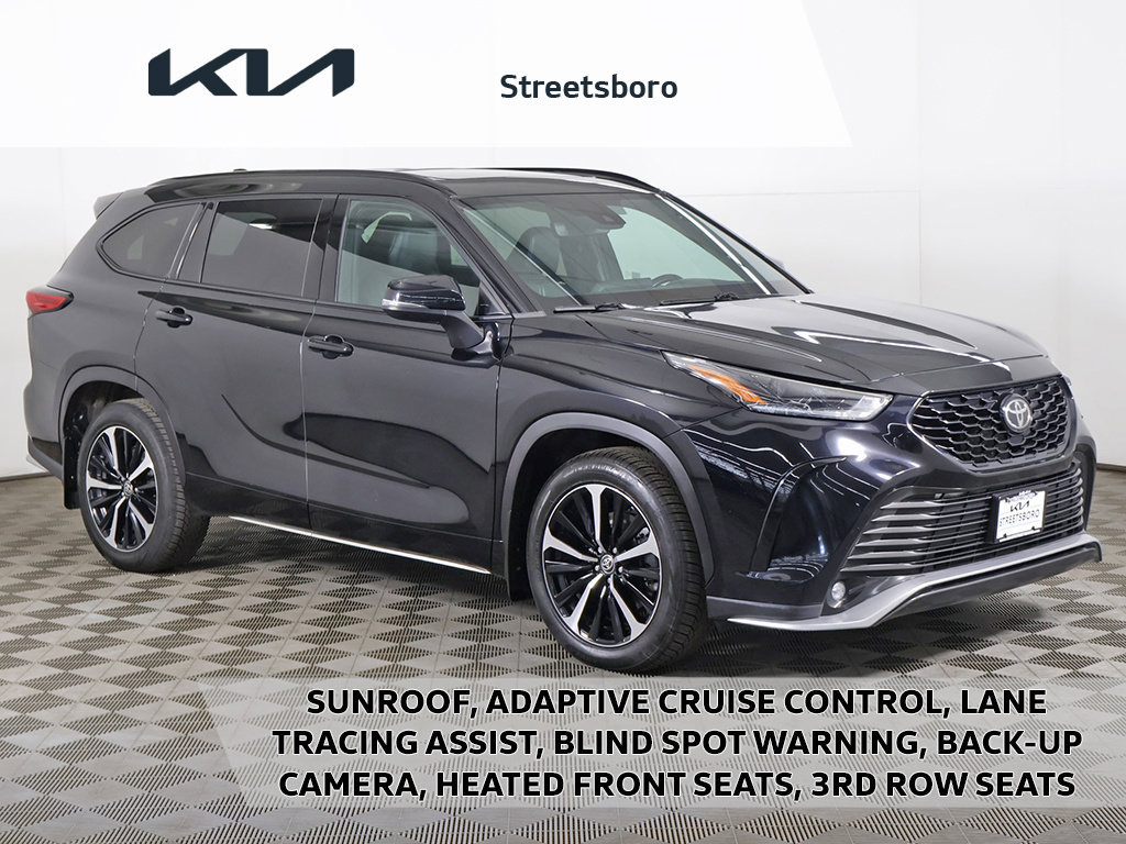Used 2021 Toyota Highlander XSE AWD/4WD image 1