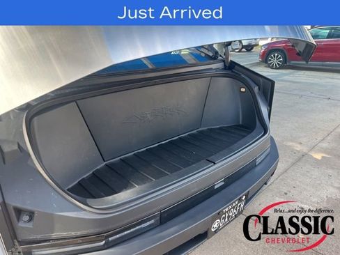 Used 2024 Tesla Cybertruck AWD Crew Cab image 16