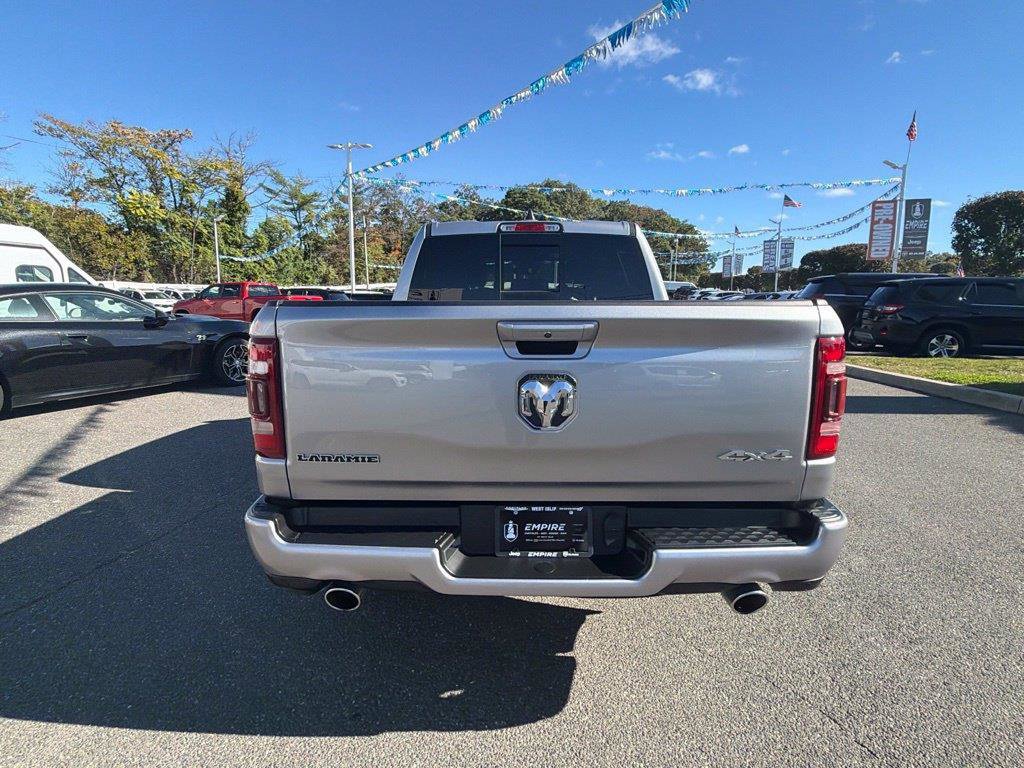 Used 2023 RAM 1500 Laramie AWD/4WD image 15