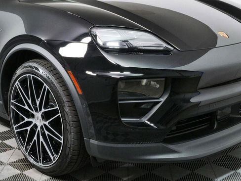 New 2026 Porsche Macan 4 Electric AWD/4WD image 39