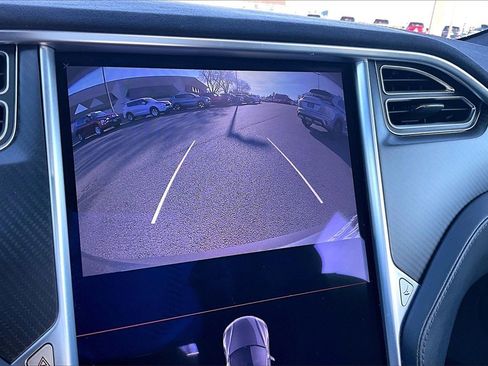 Used 2017 Tesla Model S 75D image 21