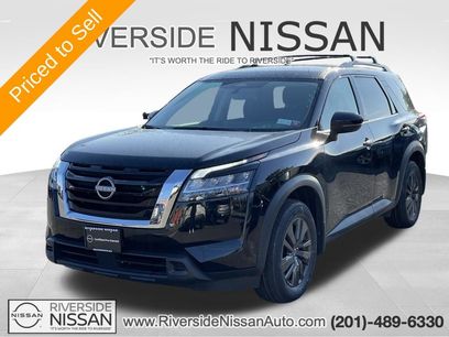 Certified 2023 Nissan Pathfinder SV