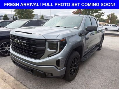 Used 2023 GMC Sierra 1500 Elevation w/ LPO, Elevation Black Package