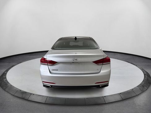 Used 2015 Hyundai Genesis 3.8 w/ Option Group 02 RWD image 6