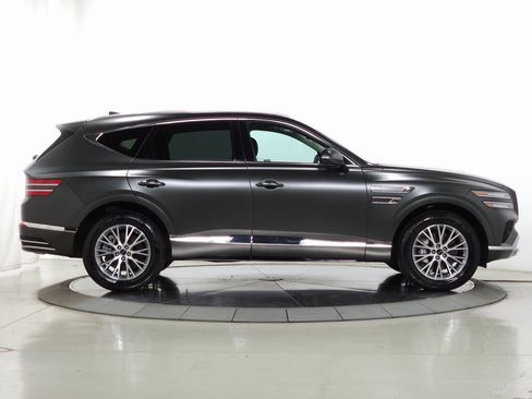 Used 2025 Genesis GV80 2.5T Standard image 13