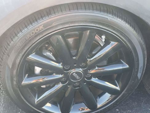 Used 2018 MINI Cooper S FWD image 9