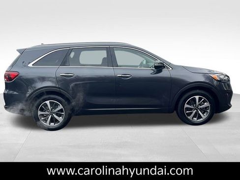 Used 2019 Kia Sorento EX image 8