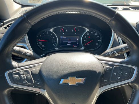 Certified 2022 Chevrolet Equinox LT AWD/4WD image 7
