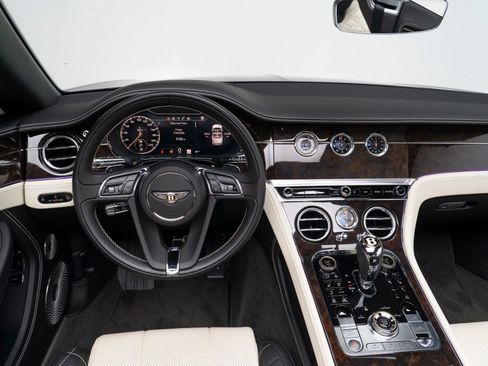 Used 2020 Bentley Continental GT First Edition AWD/4WD image 29