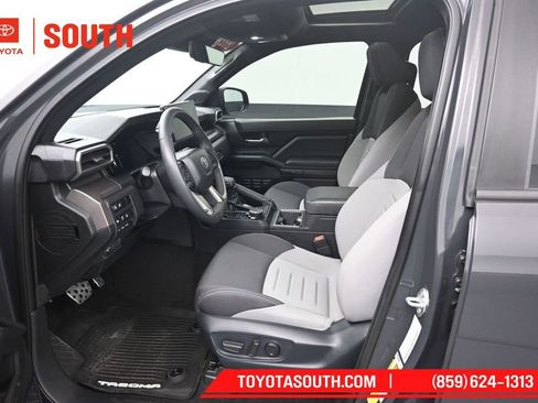 Used 2024 Toyota Tacoma TRD Sport w/ TRD Sport Upgrade Package AWD/4WD image 9
