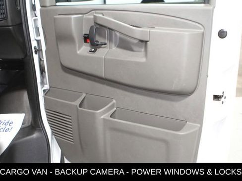 Used 2024 Chevrolet Express 2500 w/ Driver Convenience Package RWD image 21