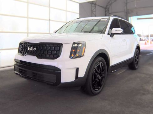 Used 2024 Kia Telluride EX X-Line AWD/4WD image 3