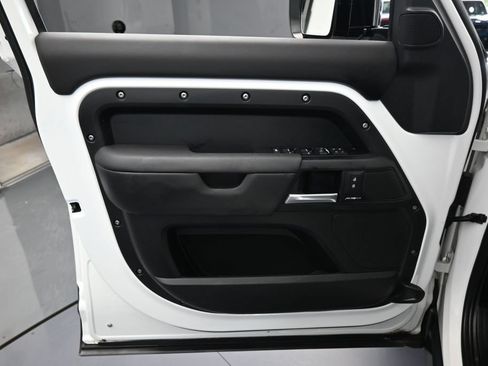 Used 2025 Land Rover Defender 110 S AWD/4WD image 14