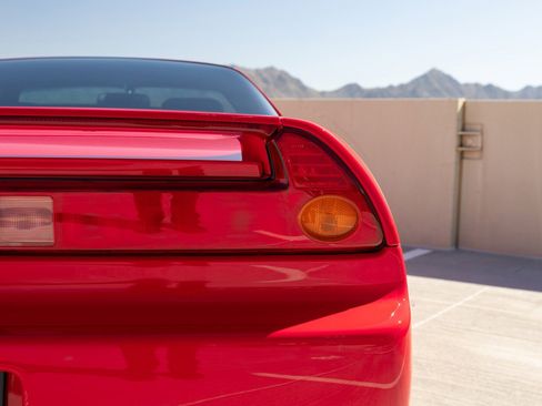 Used 2005 Acura NSX T image 30