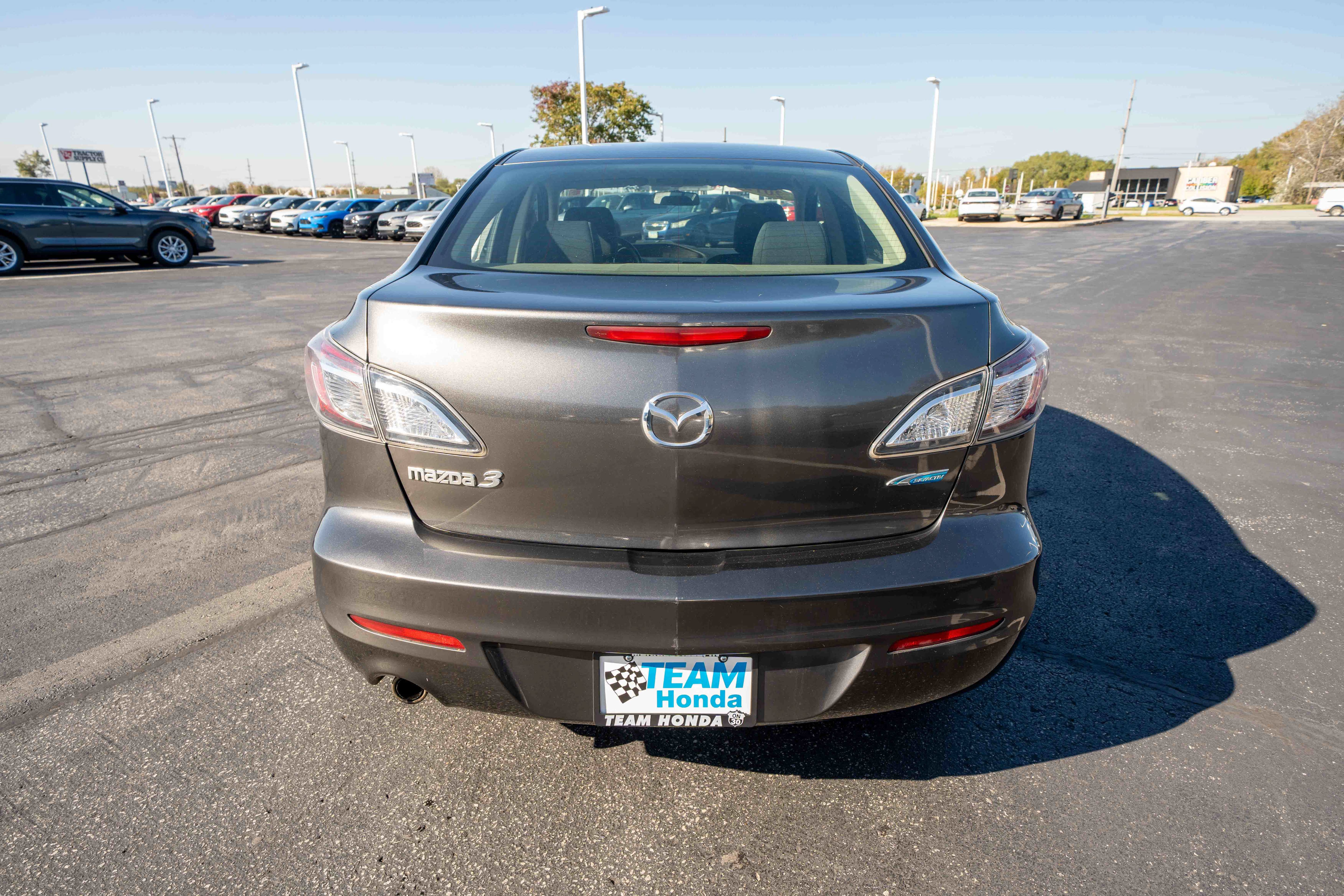 Used 2012 MAZDA MAZDA3 i Touring FWD image 5