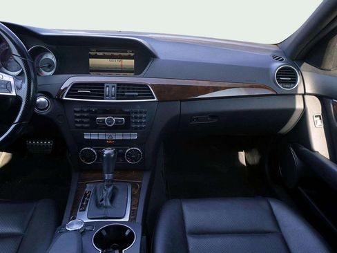 Used 2014 Mercedes-Benz C 250 Sedan image 15