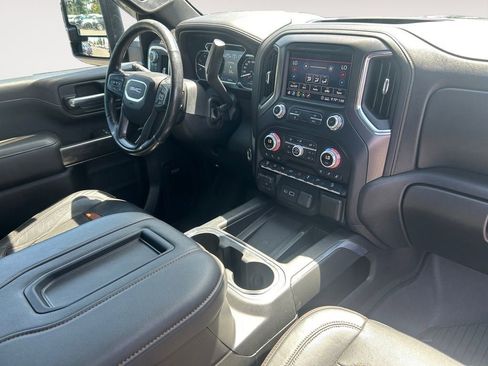 Used 2020 GMC Sierra 3500 AT4 w/ AT4 Premium Package AWD/4WD image 26