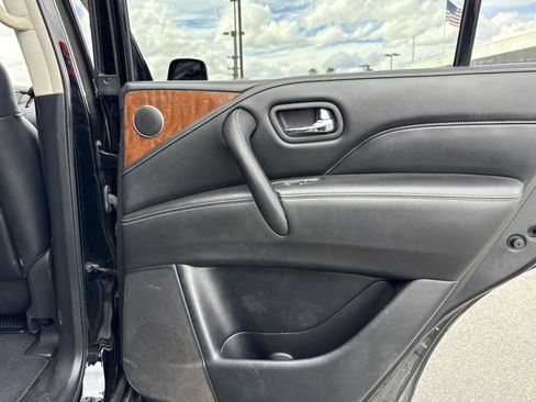 Used 2019 INFINITI QX80 Luxe w/ Proassist Package image 29