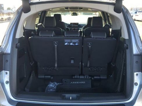 Used 2025 Honda Odyssey Touring image 18