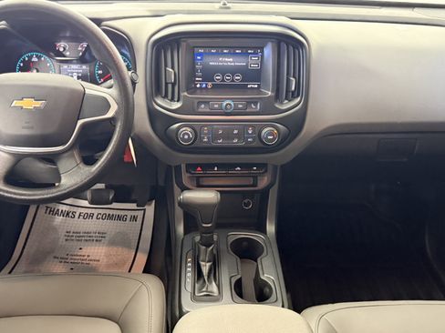 Used 2020 Chevrolet Colorado W/T w/ WT Convenience Package RWD image 12
