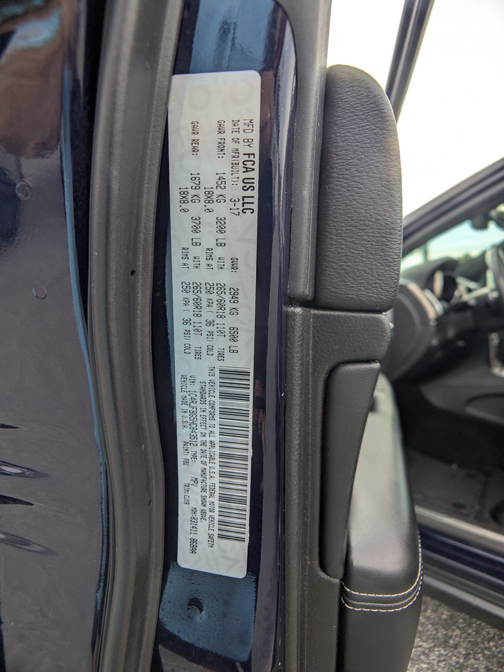 Used 2017 Jeep Grand Cherokee Limited AWD/4WD image 17